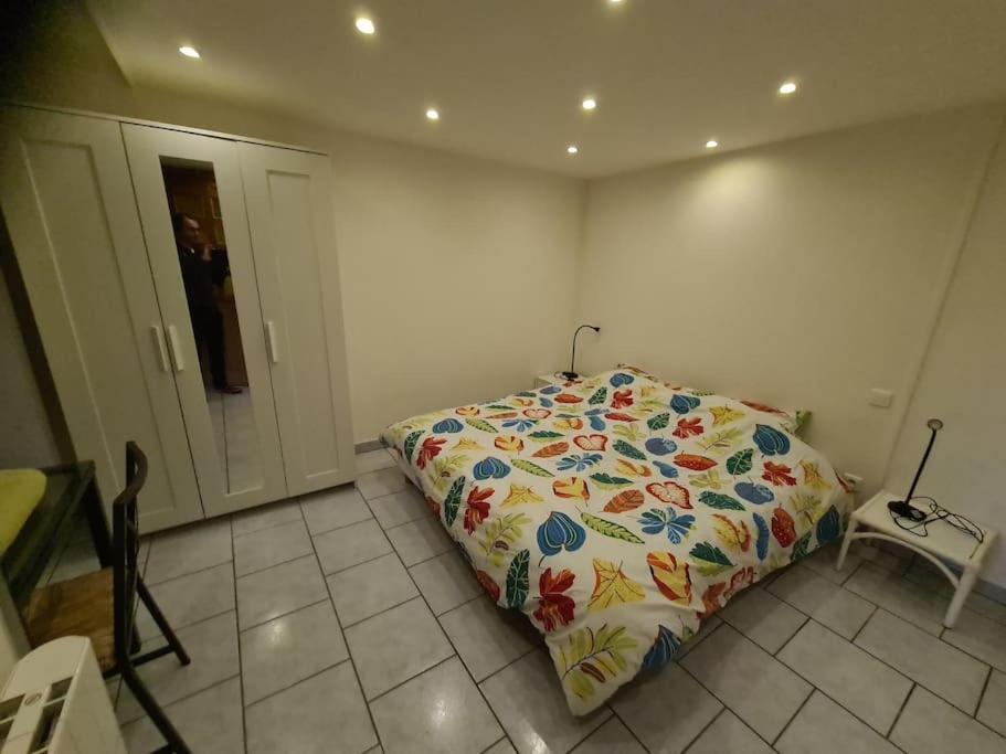 Studio, Mons Sart, Proche Lille Et Metro Ngoại thất bức ảnh